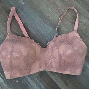 Camio mio lace  bra 40C no underwire’s